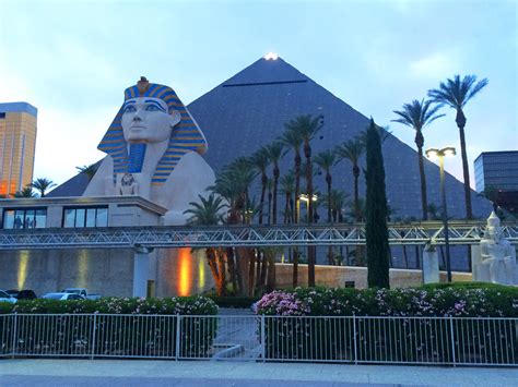 luxor hotel las vegas|pyramiden hotel las vegas.